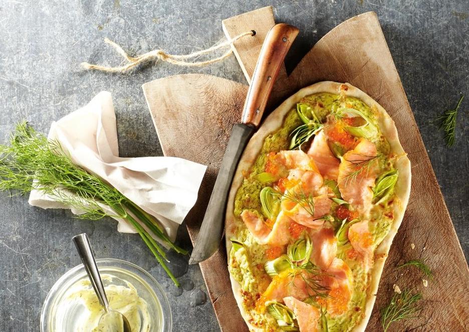Flammkuchen mit Lachs Flammkuchen mit Lachs