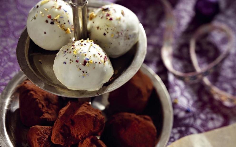 Schokolade Rosmarin Pralinen Schokolade Rosmarin Pralinen