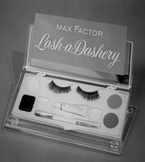 Max Factor Lash-a-Dashery FalscheWimpern Max Factor Lash-a-Dashery FalscheWimpern