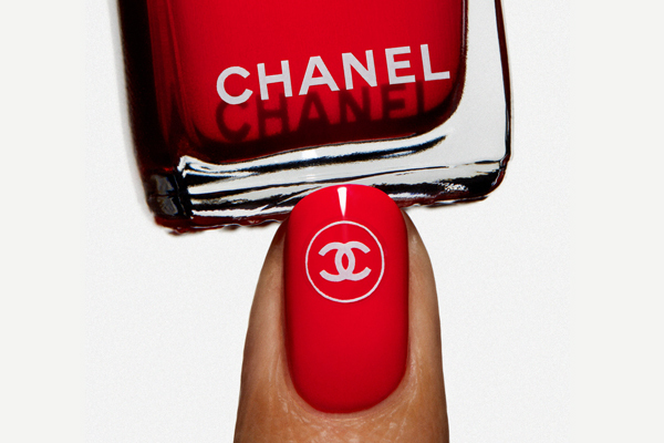 Chanel Le Vernis 2023 Collection Nagellacke als kreatives Manifest 