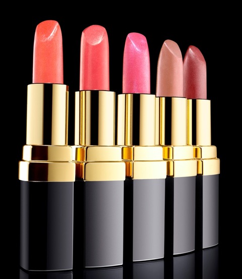 Chanel Aqualumiere Lippenstift