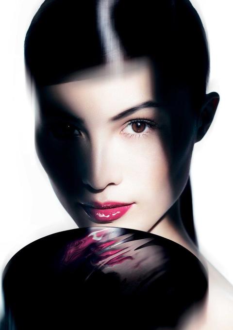 Shiseido Laquer Gloss