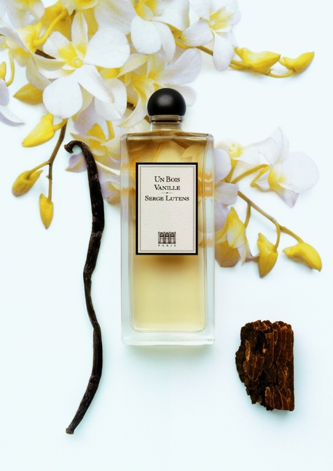 Un Bois Vanille  Parfum Serge Lutens