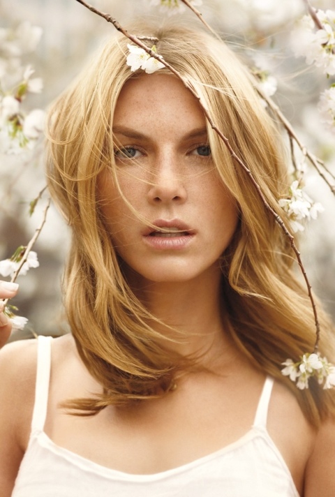 Angela Lindvall für pureDKNY Verbena Angela Lindvall für pureDKNY Verbena