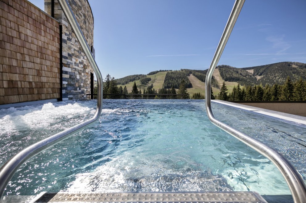 Almwellness Hotel Pierer Almwellness Hotel Pierer