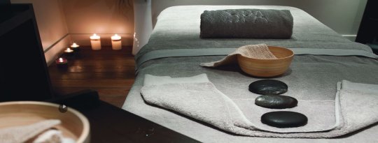 Spa Chateau de Bagnols Spa Chateau de Bagnols