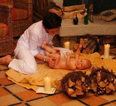 Baby Massage Baby Massage