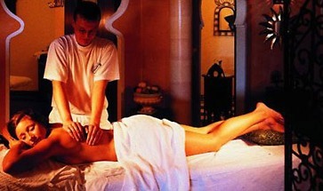 Massage-Ritual im Hotel Angerhof Massage-Ritual im Hotel Angerhof
