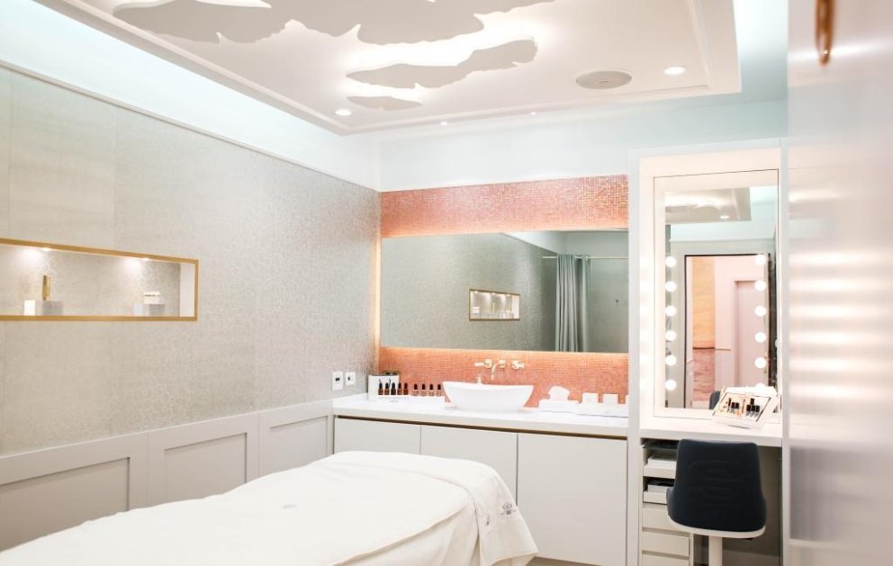 Treatment Room LA MAISON SISLEY Treatment Room LA MAISON SISLEY