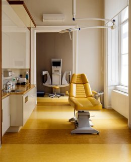 Behandlungsräume Dr. Kuzbari Behandlungsräume Dr. Kuzbari