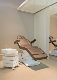 Schönheit 2 Go - Dr. Aigner Schönheit 2 Go - Dr. Aigner
