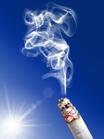 Nikotin- und UV-Belastung zählen zu den stärksten Stressoren für die Haut Nikotin- und UV-Belastung zählen zu den stärksten Stressoren für die Haut