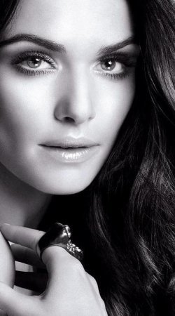 Rachel Weisz für L'Oreal RevitaLift Repair 10 Rachel Weisz für L'Oreal RevitaLift Repair 10