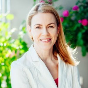 Dr. Brigitte Roesler Dr. Brigitte Roesler