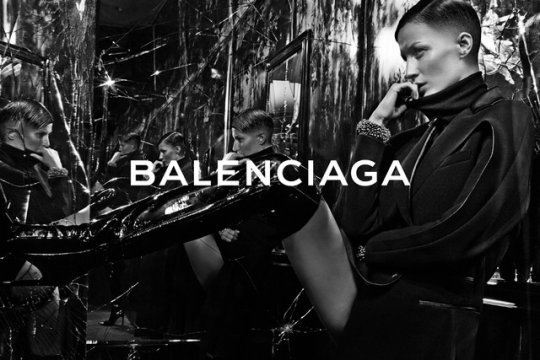 Gisele Bündchen für Balenciaga Gisele Bündchen für Balenciaga