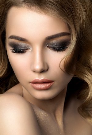 Smokey Eyes Smokey Eyes