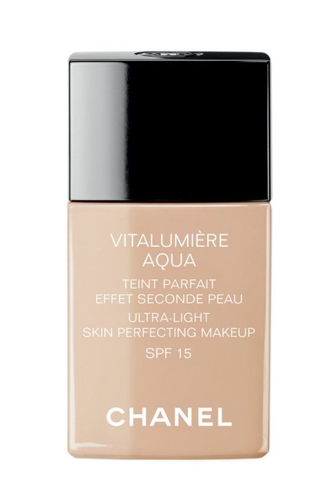 Chanel Vitalumière Aqua Chanel Vitalumière Aqua