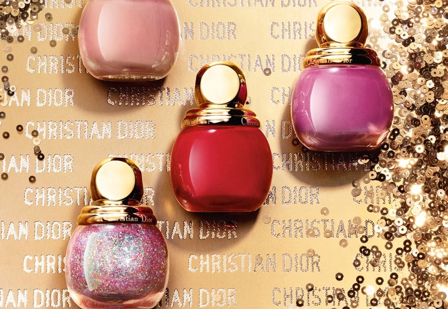 Dior Holiday Look HAPPY 2020 Dior Holiday Look HAPPY 2020